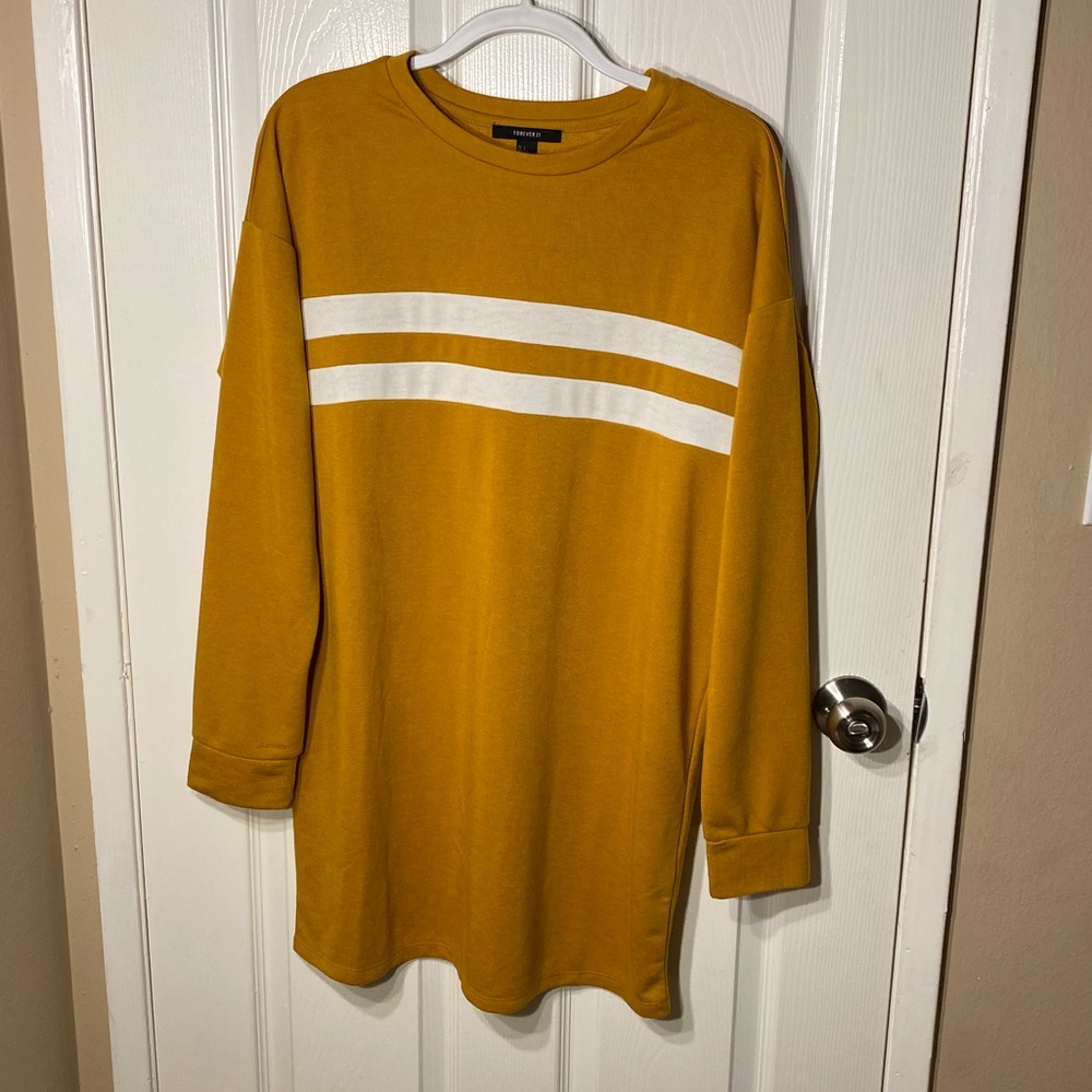 Forever 21 Sleep Shirt / Oversized Top